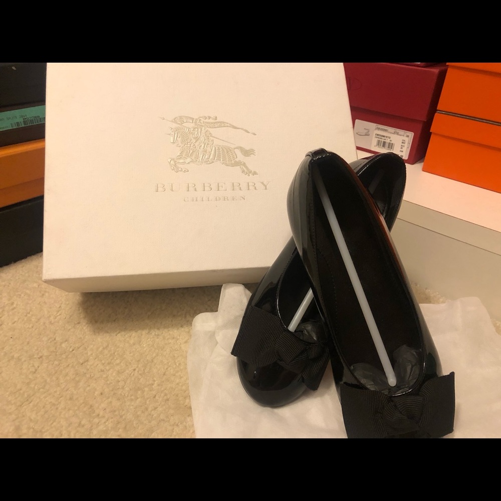 Authentic Kids Burberry shoes